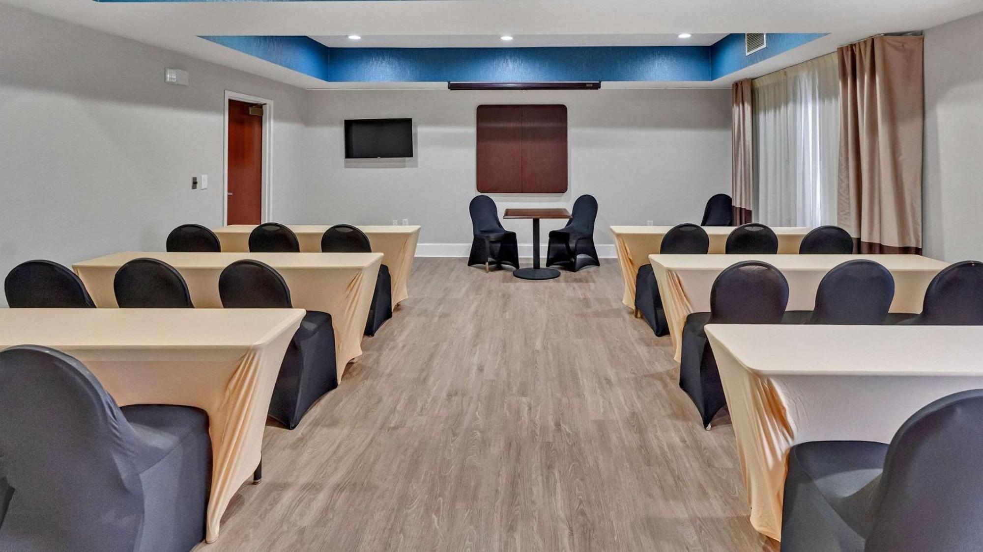 Comfort Suites Salisbury I-85 Bagian luar foto